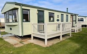 R&S Holiday Homes The Chase R14